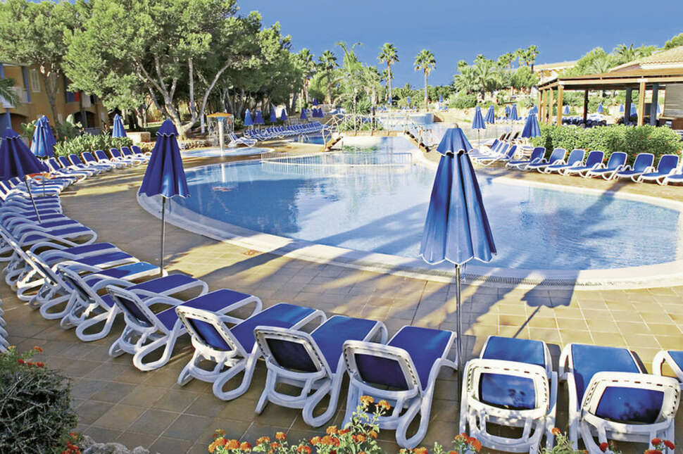 Een foto van het terras bij Hotel Princesa Playa