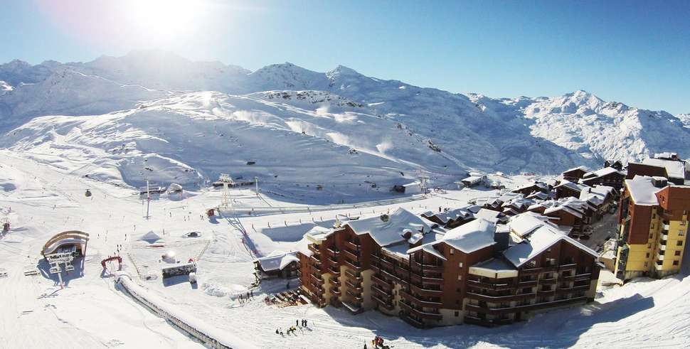 Een foto van de buitenkant van Residence Le Chamois d'Or