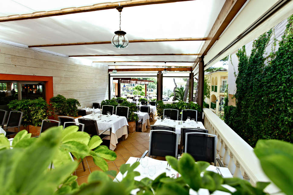 Een foto van de faciliteiten bij Hotel Zafiro Cala Mesquida
