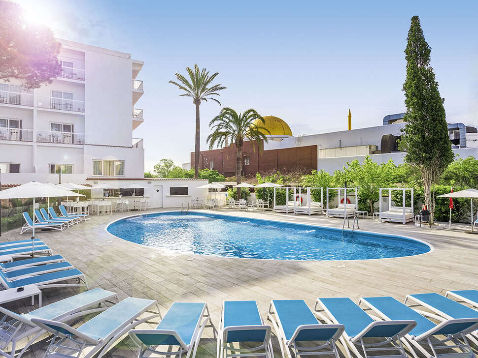 Een foto van het zwembad bij Hotel Vibra Marco Polo I