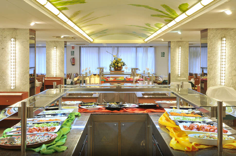 Ein Foto Hotel GHT Oasis Park & Spa