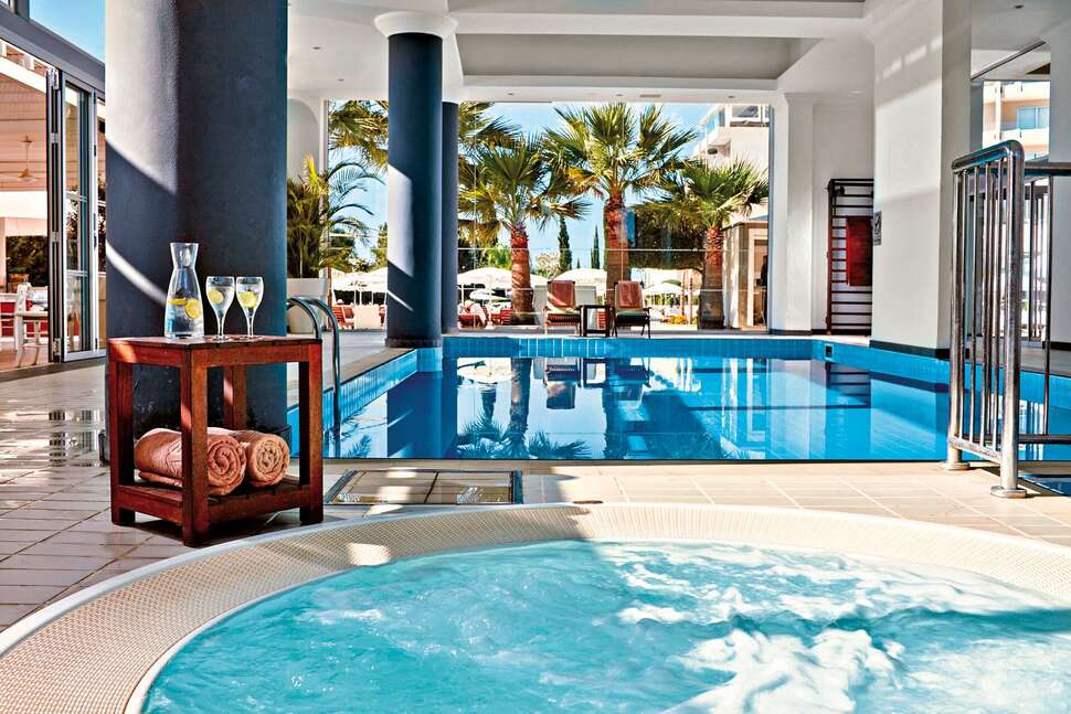 Een foto van Grecian Park Hotel