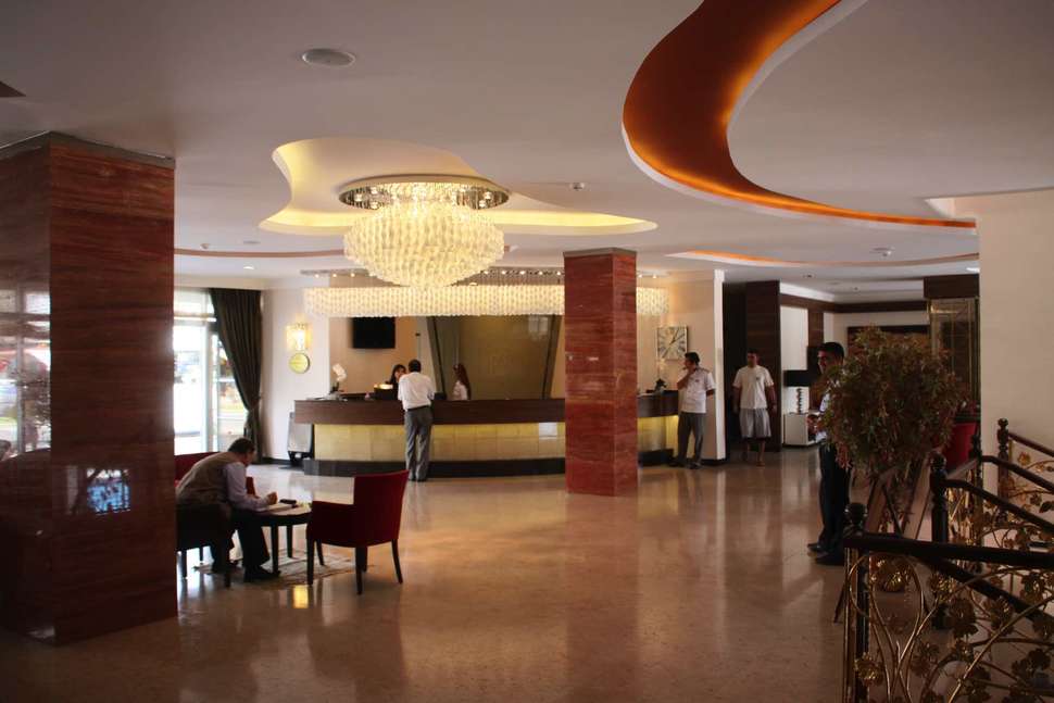 Een foto van het interieur van Hotel Grand Okan