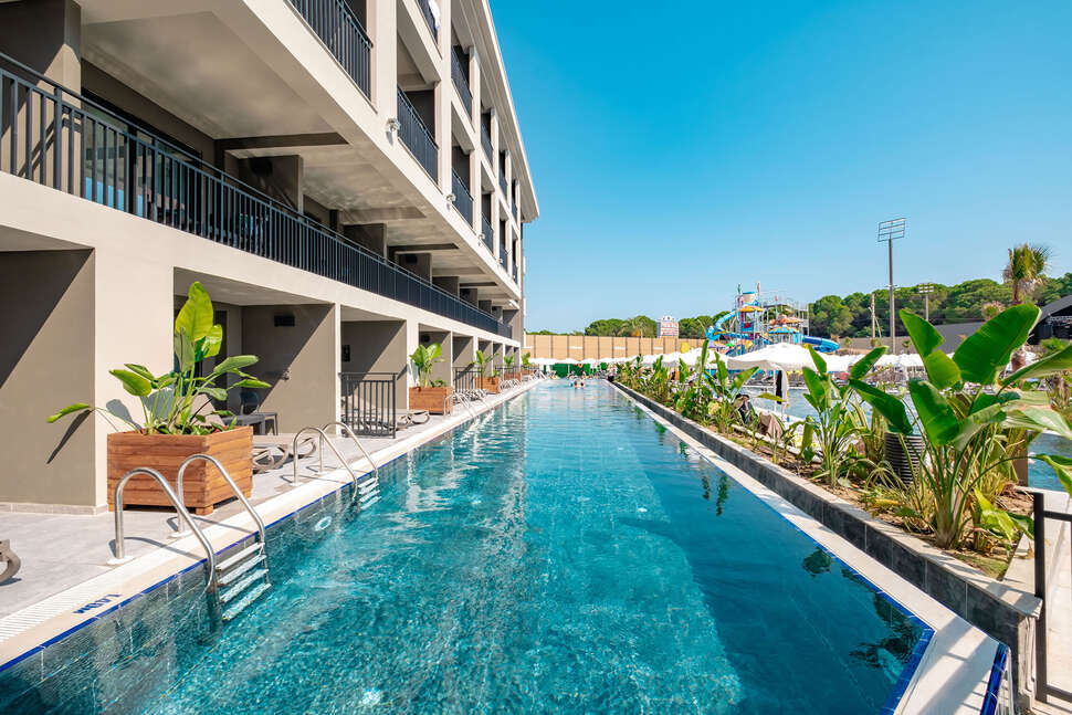 Een foto van het zwembad bij Hotel The X Belek