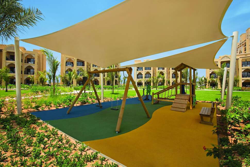 Ein Foto DoubleTree by Hilton Resort & Spa Marjan Island