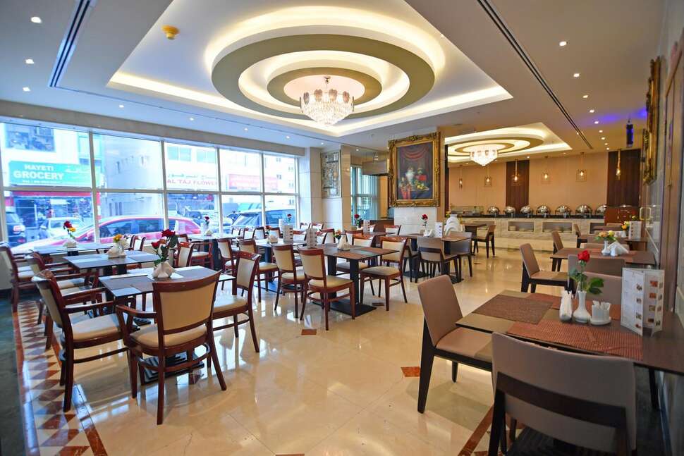 Een foto van Nejoum Al Emarat Hotel