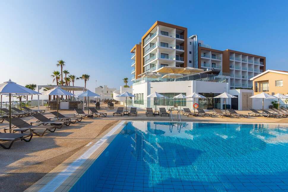 Accommodatie foto: Leonardo Crystal Cove & Spa by the Sea