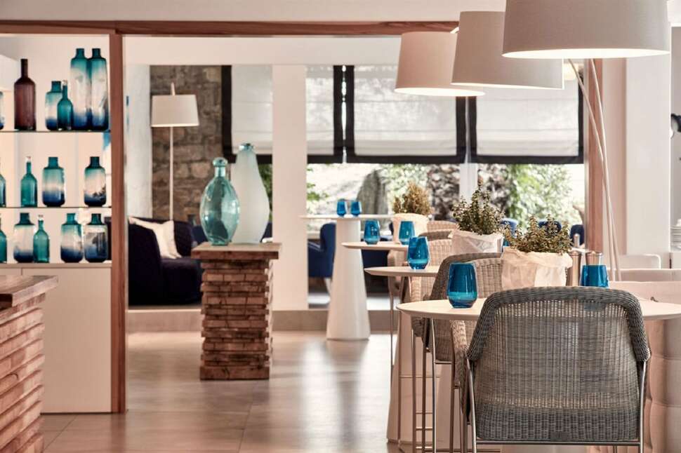 Een foto van Myconian Ambassador - Relais & Chateaux