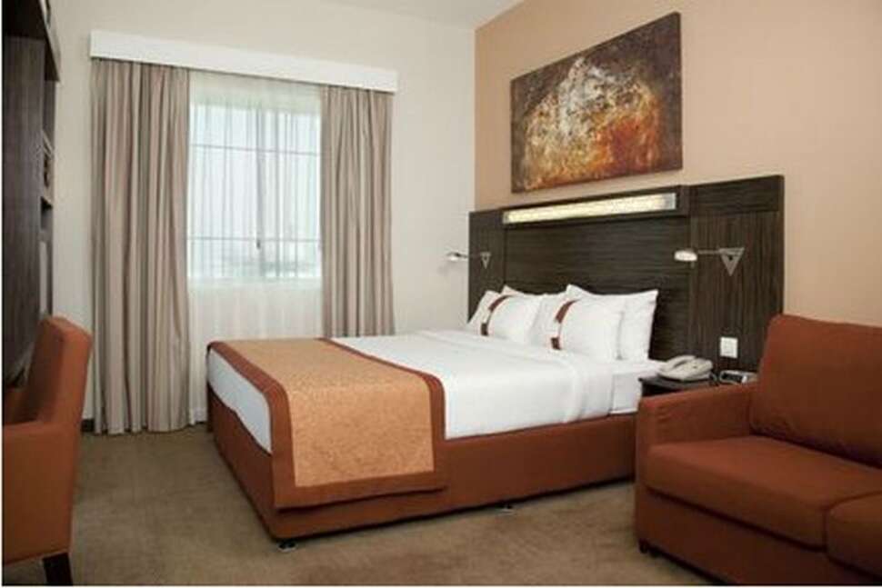 Ein Foto Holiday Inn Express Dubai Jumeirah