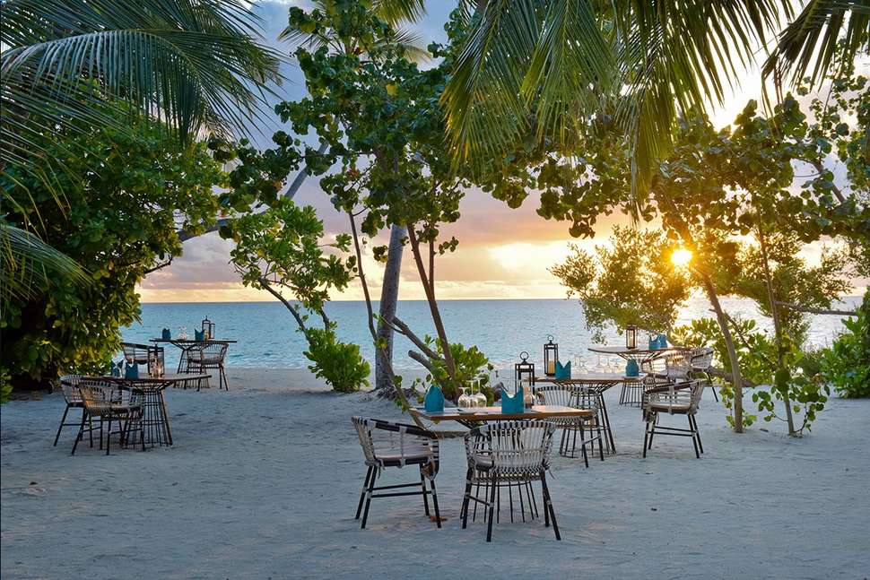 Ein Foto von der Terrasse im Kandima Maldives