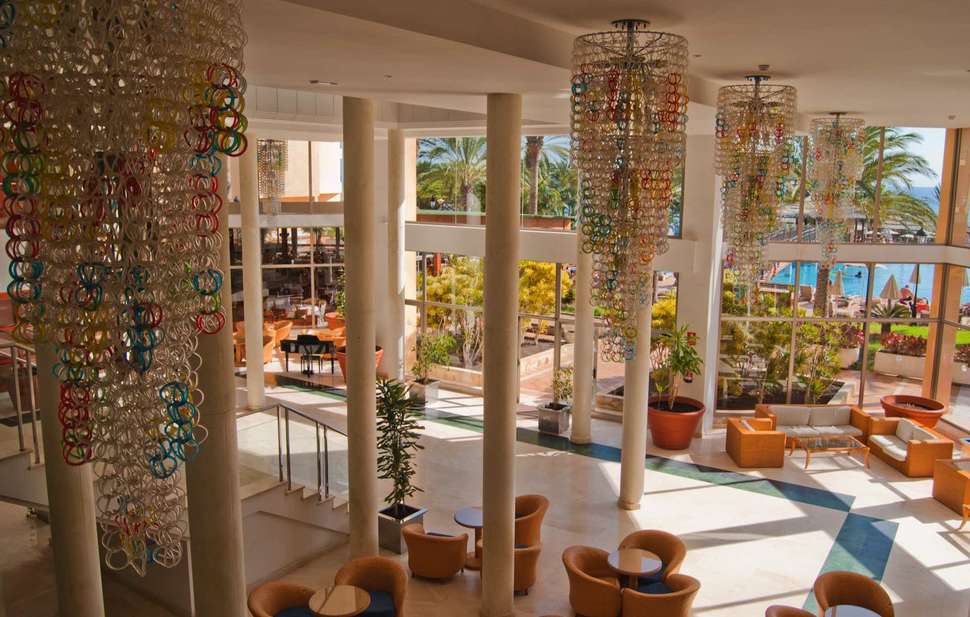 Een foto van het interieur van SBH Hotel Costa Calma Beach Resort