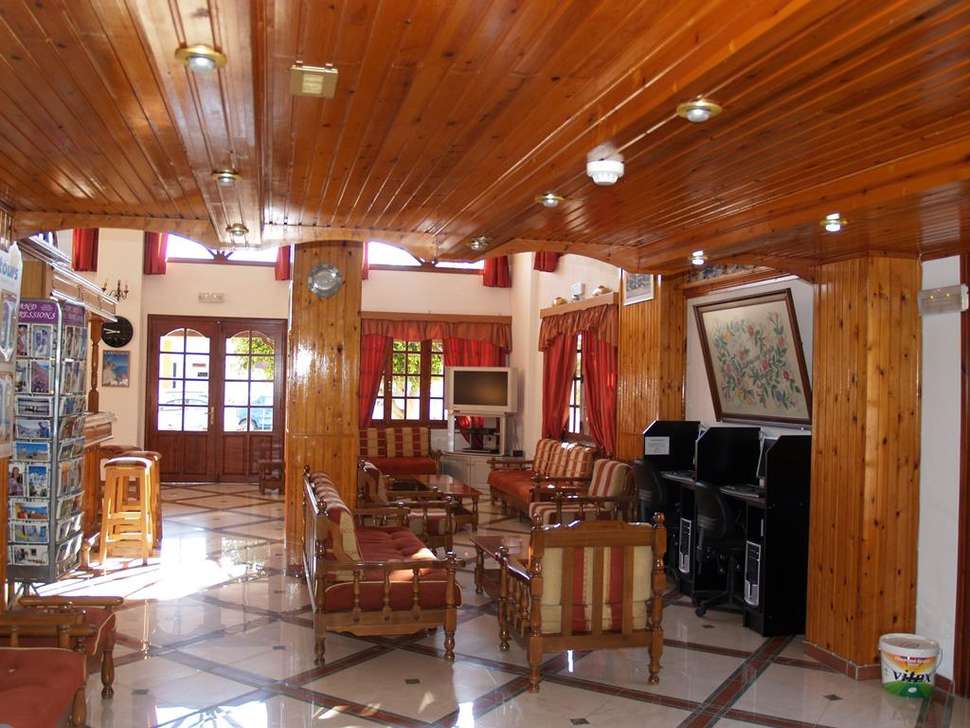 Een foto van het interieur van Blue Bay