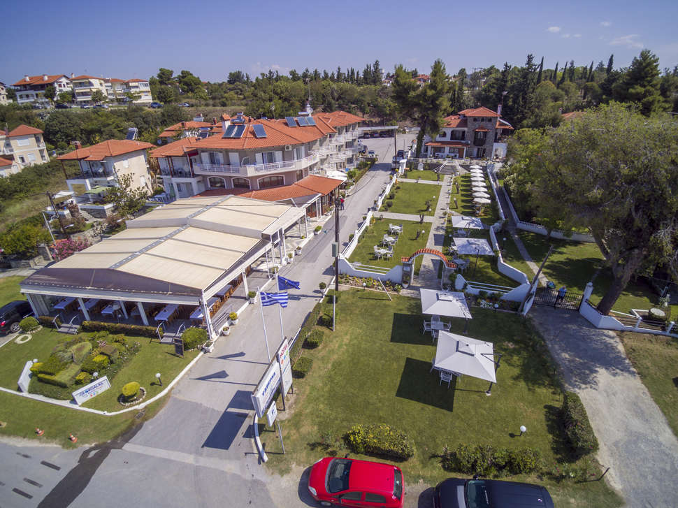 Een foto van de buitenkant van Georgalas Sun Beach Resort