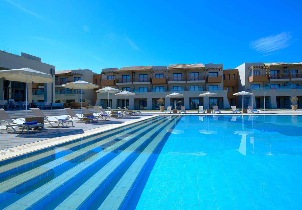 Een foto van het zwembad bij Hotel Astir Odysseus