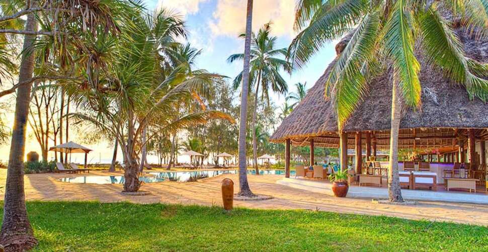 Ein Foto Bluebay Beach Resort & Spa
