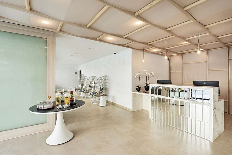 Een foto van het interieur van Eurostars Ibiza