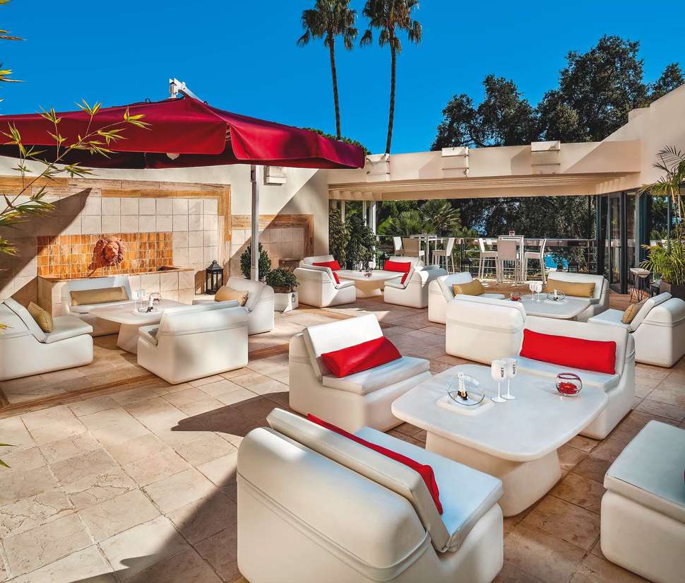 Ein Foto von der Terrasse im Hotel Don Pepe Gran Meliá