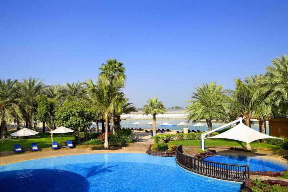 Ein Foto Sheraton Abu Dhabi Hotel & Resort