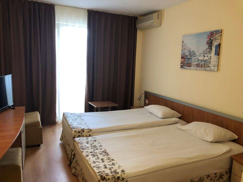 Ein Foto Hotel Atol