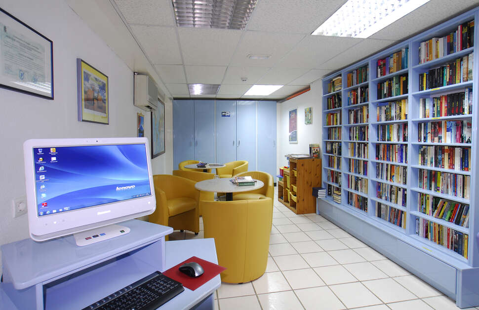 Een foto van het interieur van Appartementen CuraSol