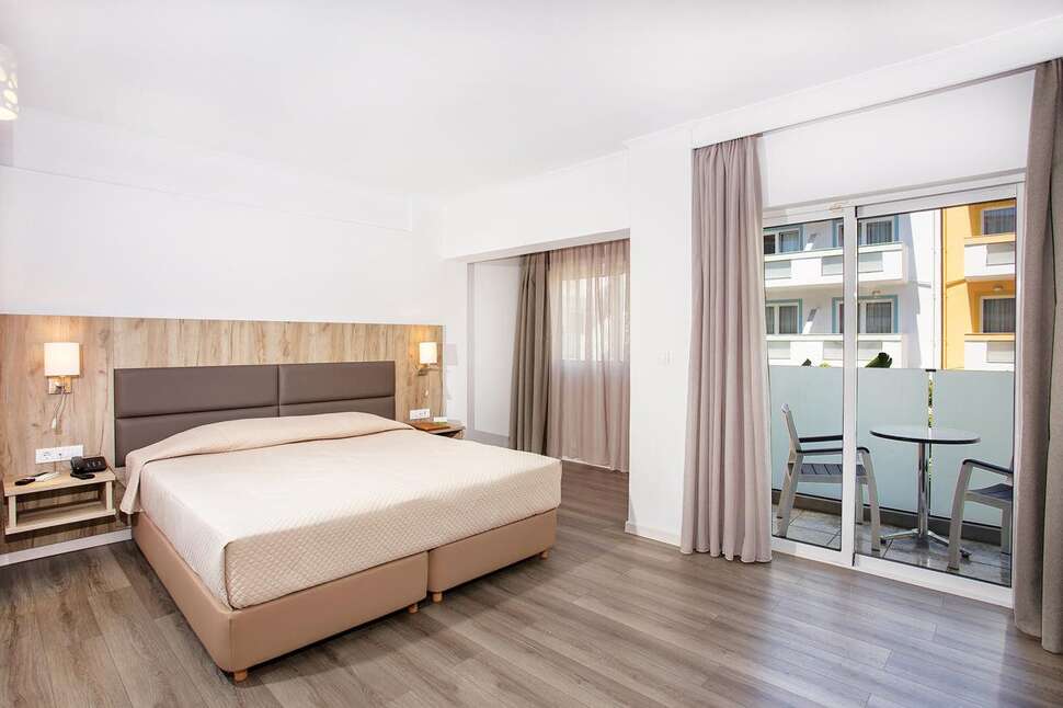 Een foto van Kosta Palace City Hotel