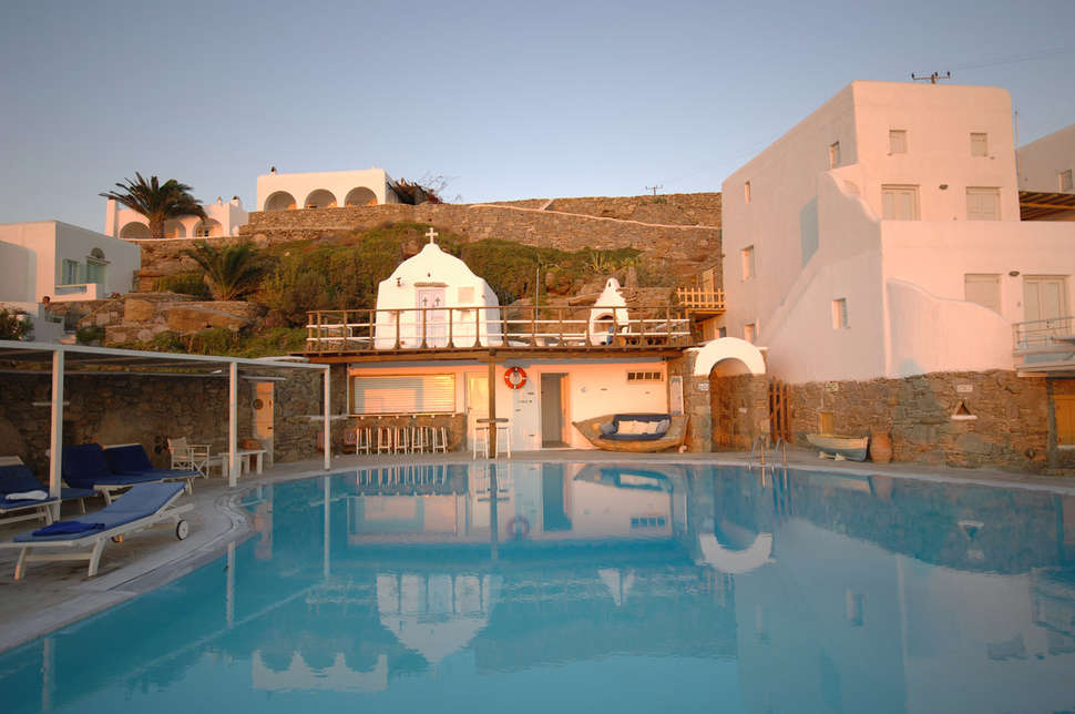 Een foto van het zwembad bij Mykonos View