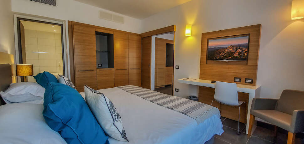 Ein Foto Hotel San Lucianu