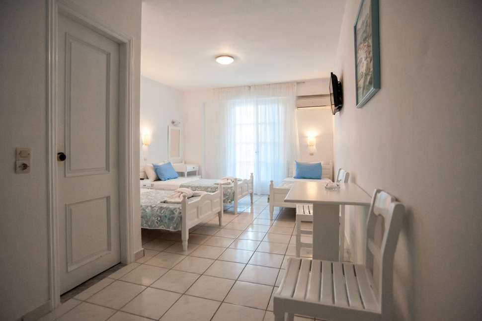 Een foto van Erato Seaside Hotel