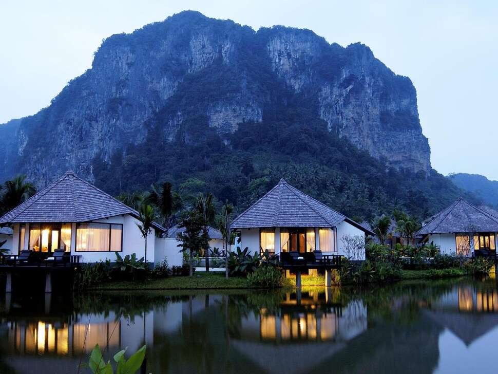 Een foto van de buitenkant van Hotel Peace Laguna Resort