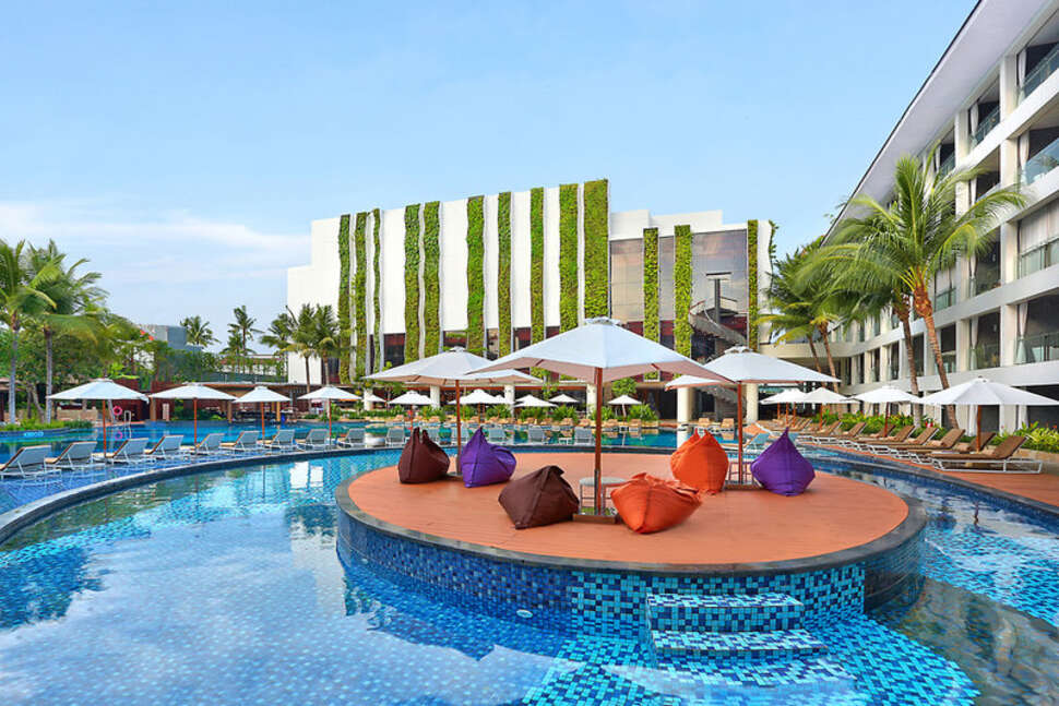 Een foto van The Stones Hotel Legian Bali