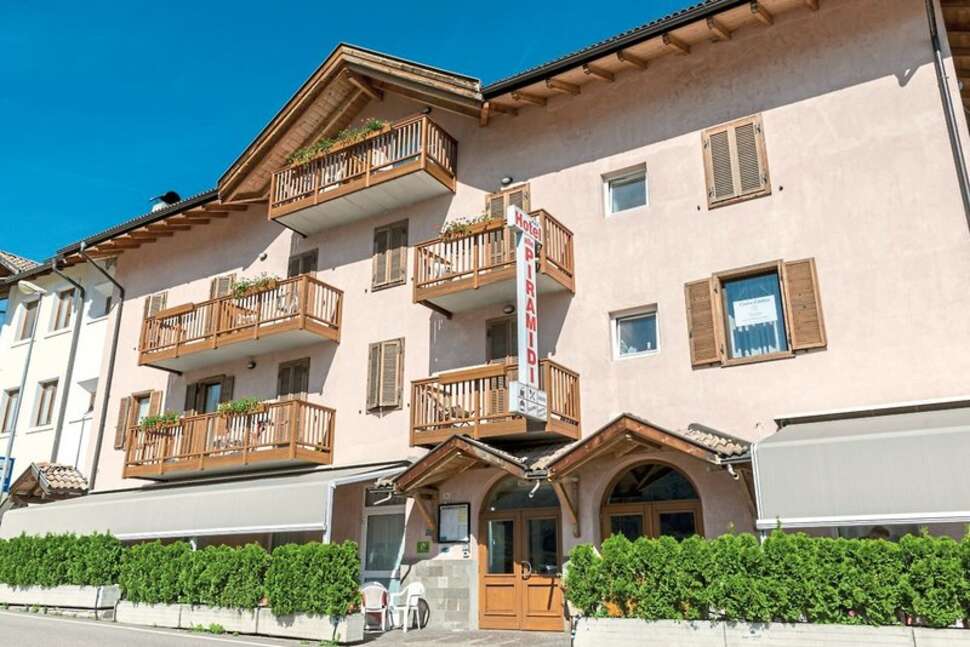 Ein Foto Hotel alle Piramidi