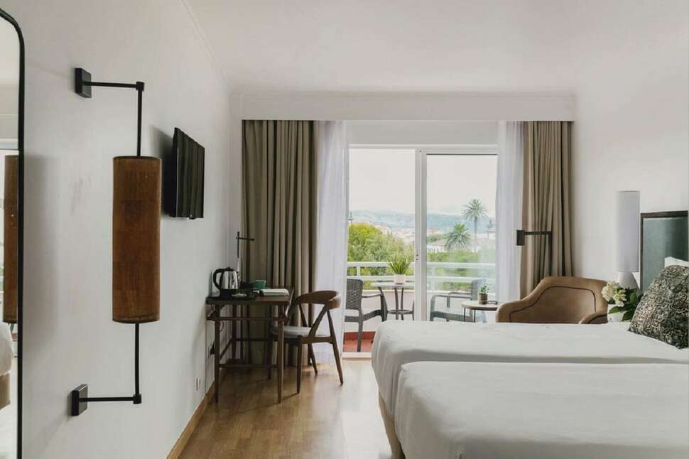 Ein Foto Hotel Ponta Delgada