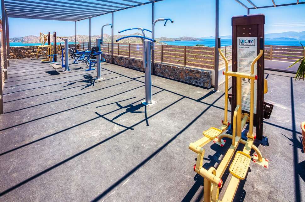 Een foto van de faciliteiten bij Elounda Water Park Residence Hotel