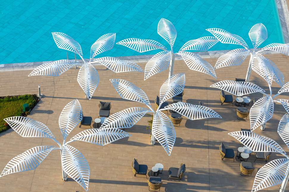 Een foto van het terras bij Ivi Mare Hotel