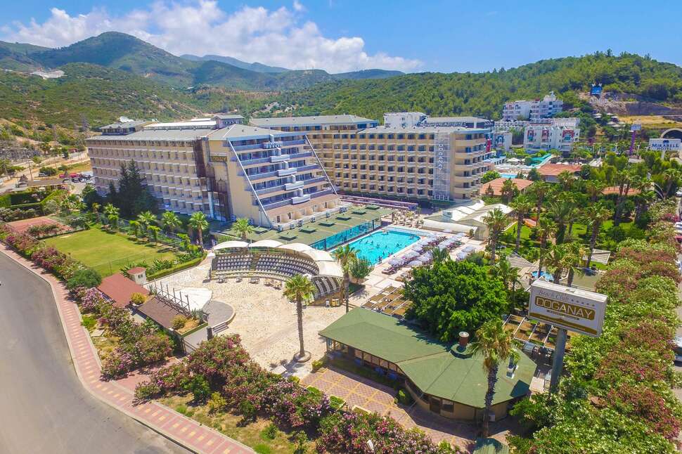 Een foto van een overzicht van Doganay Beach Club