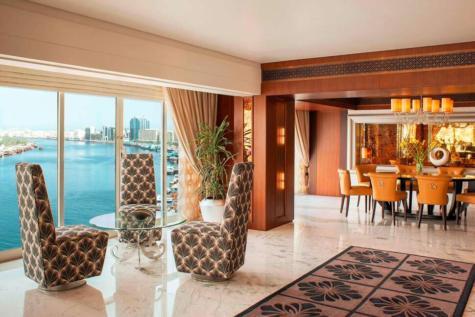 Ein Foto vom Innenbereich im Sheraton Dubai Creek Hotel & Towers