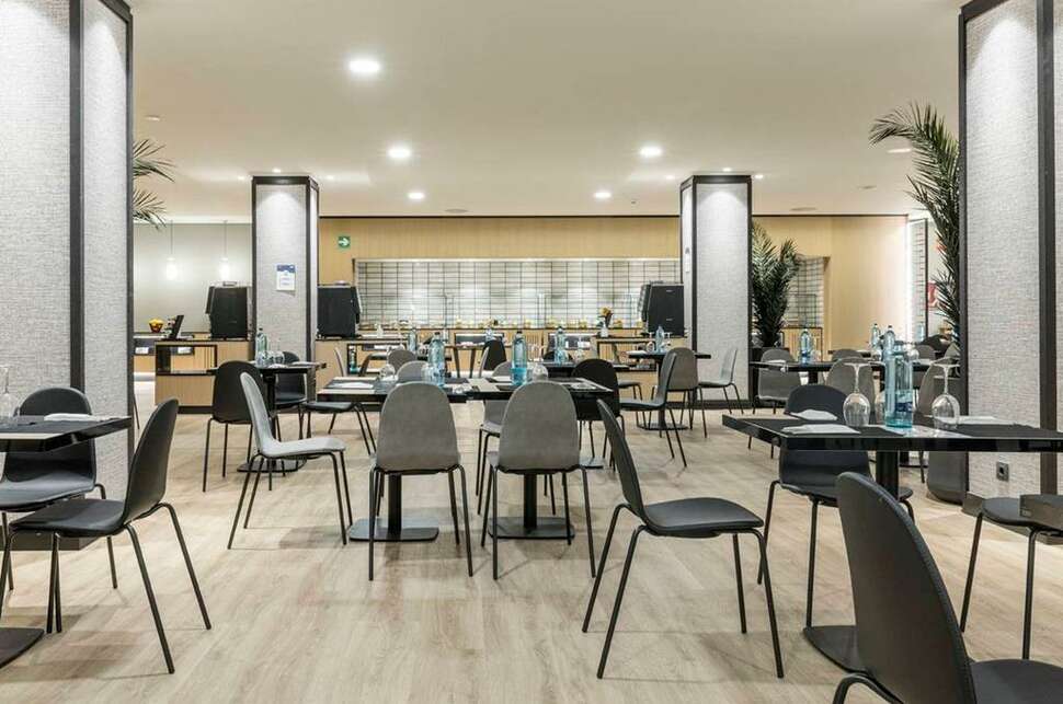Een foto van Hotel Ilunion Alcora Sevilla