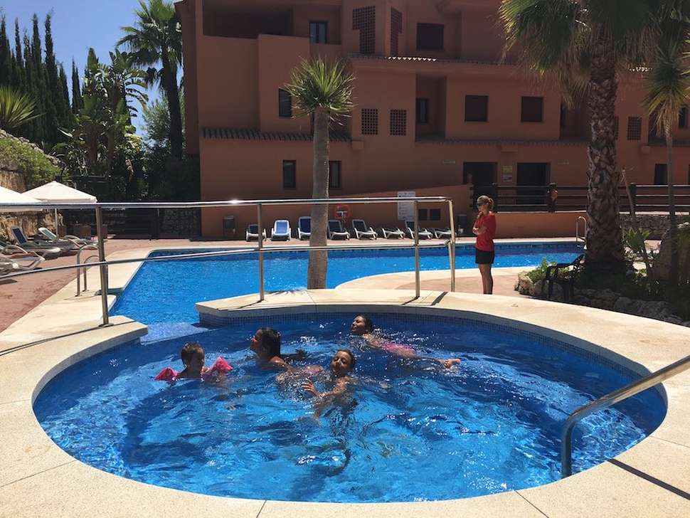 Een foto van het zwembad bij Royal Marbella Golf Resort