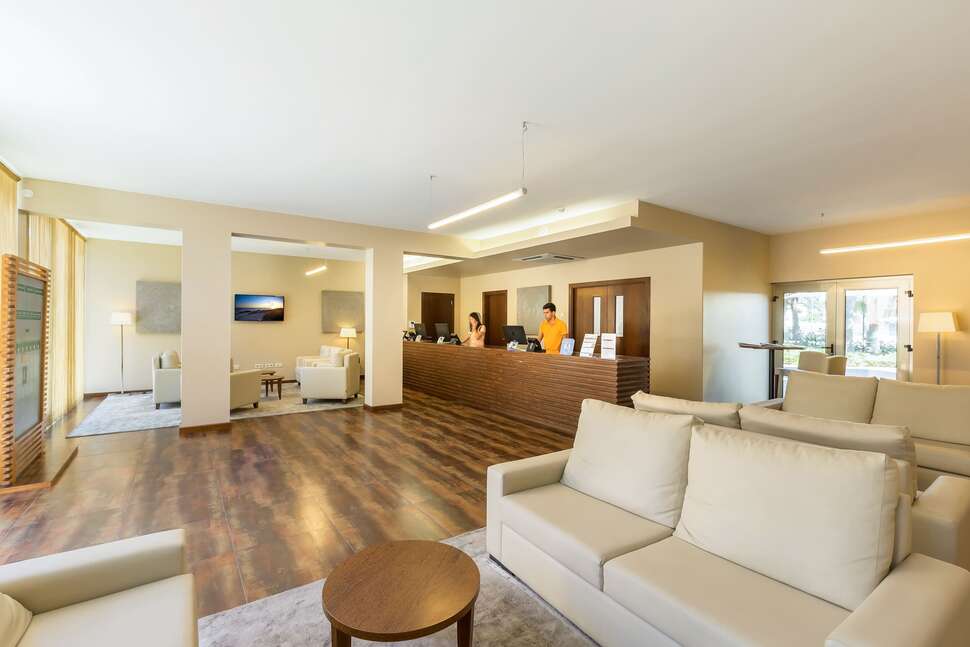 Een foto van het interieur van Marriott Residences Salgados Resort
