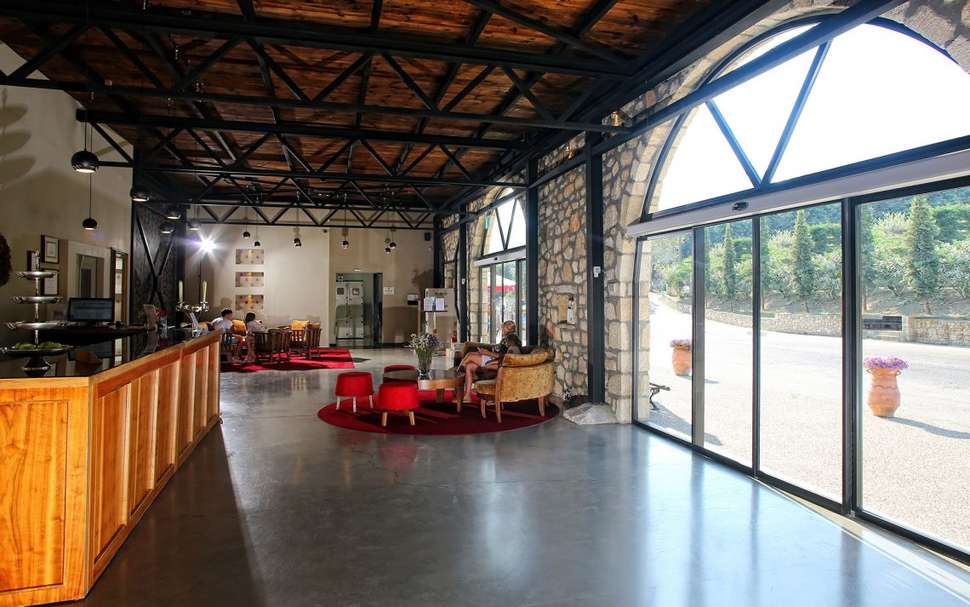 Een foto van de faciliteiten bij Hotel Kriopigi