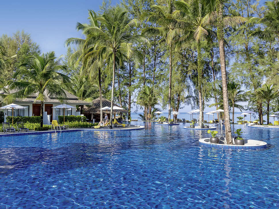 Ein Foto vom Pool im X10 Khao Lak