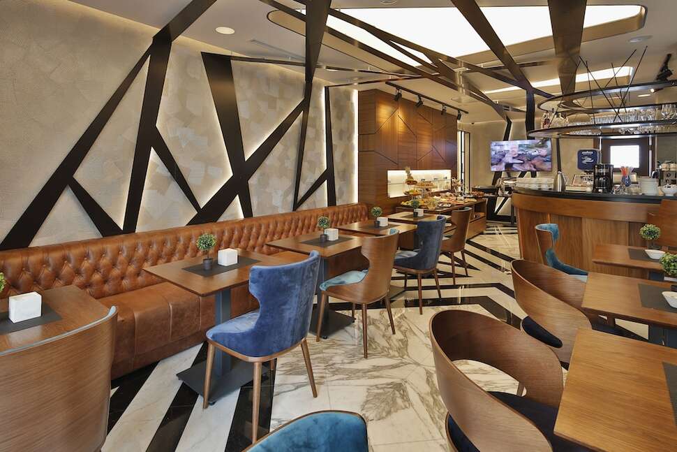 Een foto van Sky hotel