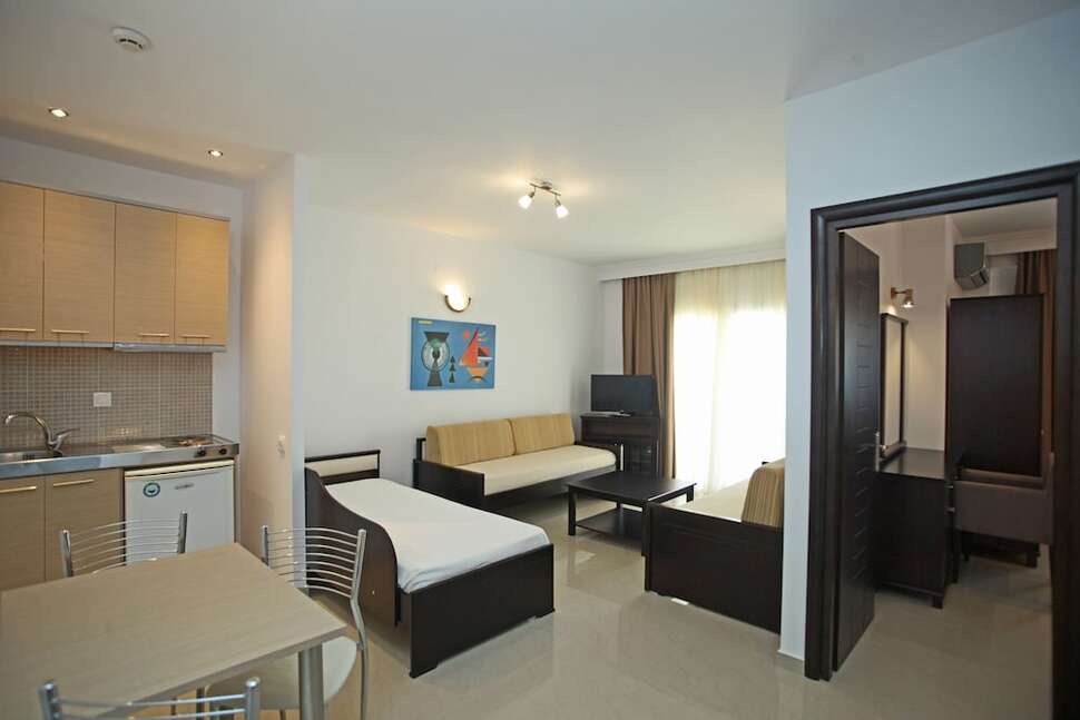 Ein Foto Naias Beach Hotel