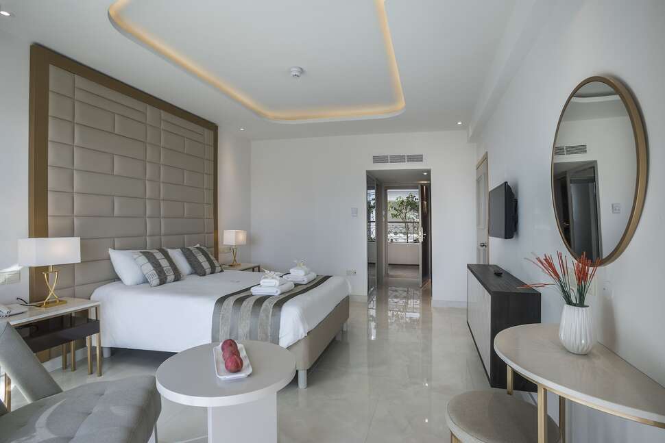Een foto van Constantinos The Great Beach