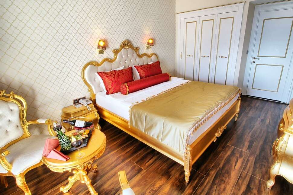 Een foto van Azka Otel