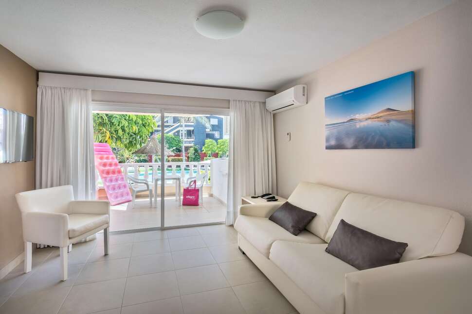 Een foto van Servatur Isora Suites