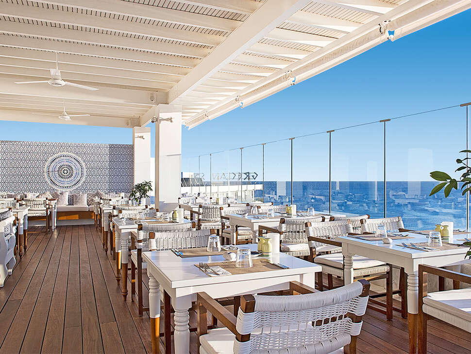 Een foto van Grecian Sands Hotel