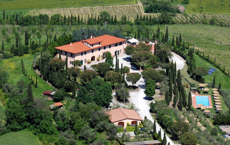 Een foto van de buitenkant van Agriturismo Isola Verde