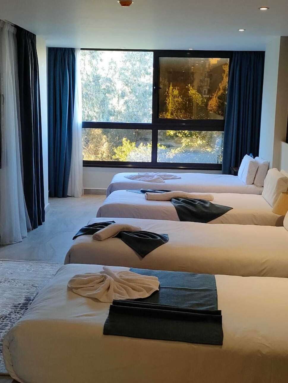 Een foto van Pyramid Front Hotel