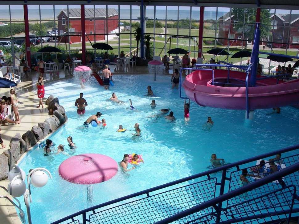 Een foto van het zwembad bij Vakantiepark Oster Hurup